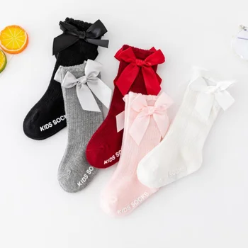 Новые детские носки для маленьких девочек с большим бантом, длинные мягкие хлопковые кружевные носки для малышей, детские однотонные носки с милым бантом для девочек