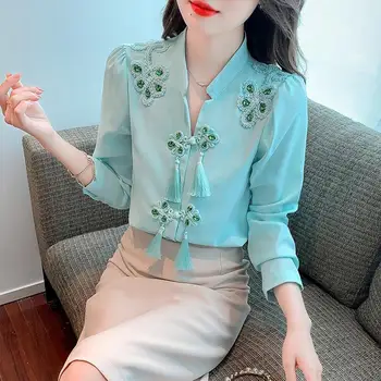 2023 Новый весенний костюм Tang с V-образным вырезом, вышитая рубашка на шнуровке с длинным рукавом для женщин, дизайн и уникальный топ