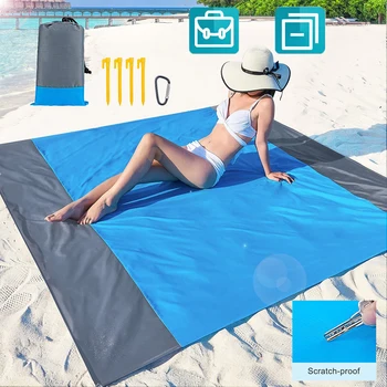 Пляжное одеяло для 3-5 взрослых, пескостойкий коврик, компактный и легкий, без песка, с 4 кольями, идеально подходит для путешествий, кемпинга, пешего туризма